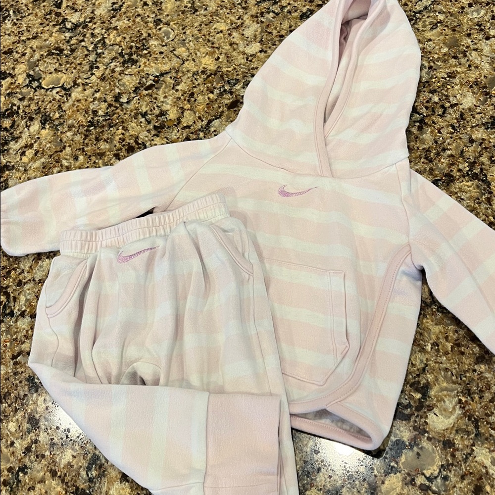 Nike Light Pink Sweatsuit, Size 9 Months